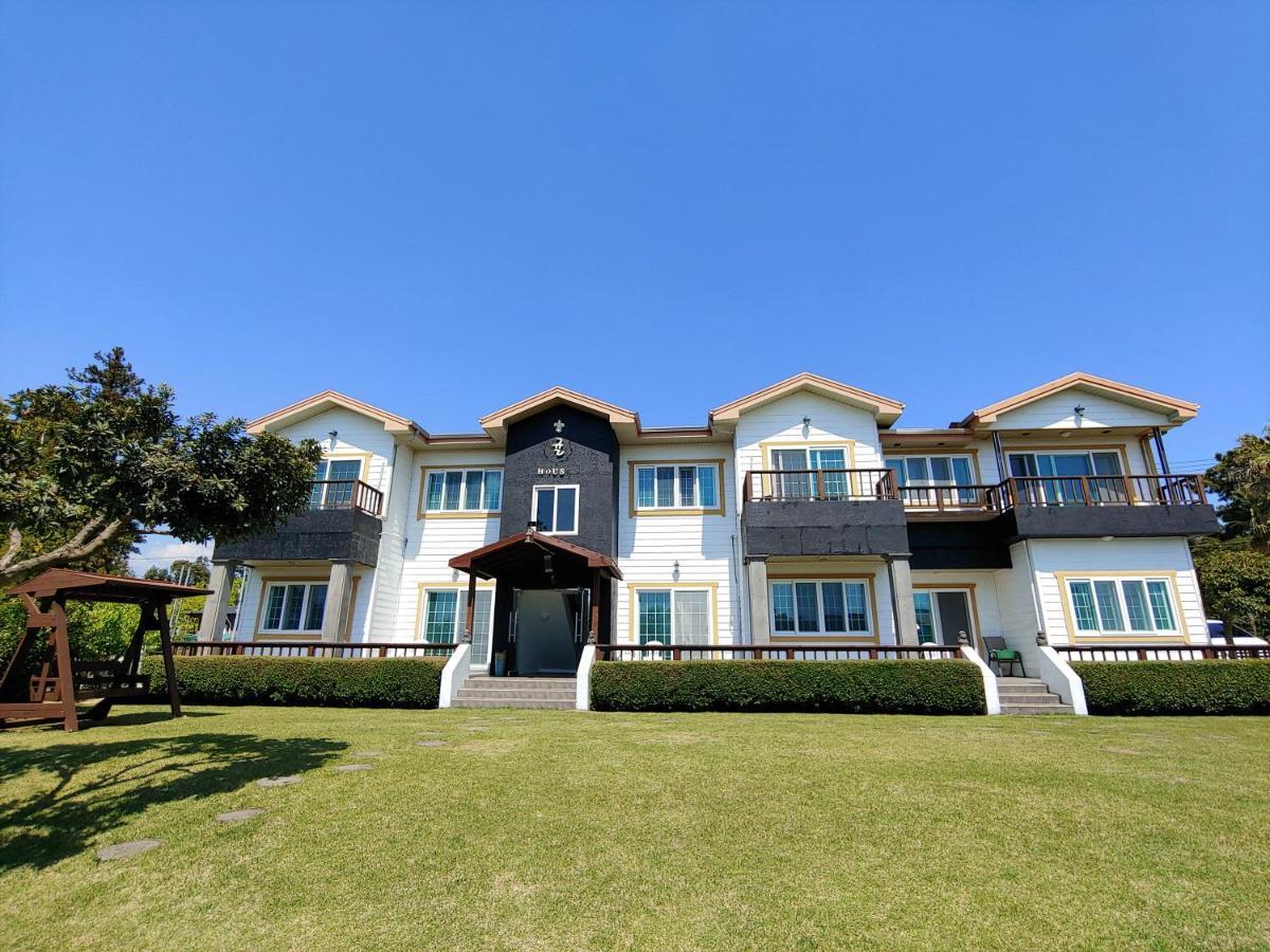 סאוגוויפו Gyulhouse Pension מראה חיצוני תמונה
